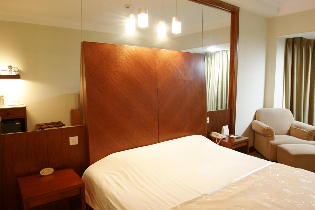 Jingbin Hotel ปักกิ่ง ภายนอก รูปภาพ